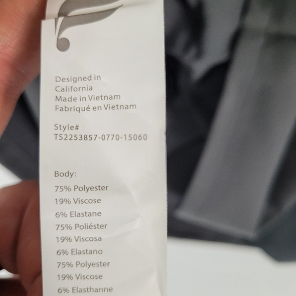 Fabletics Men's Helix 1 Pocket Lightweight Scrub Top Onyx Grey Size XXL NWT - Picture 6 of 6